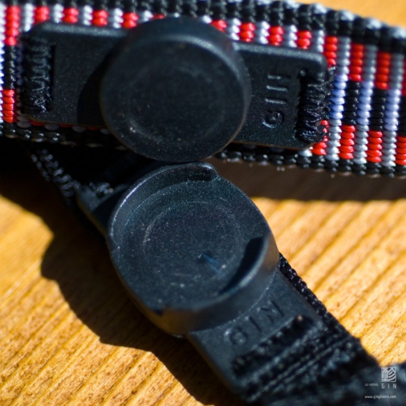 GIN Coques plastiques